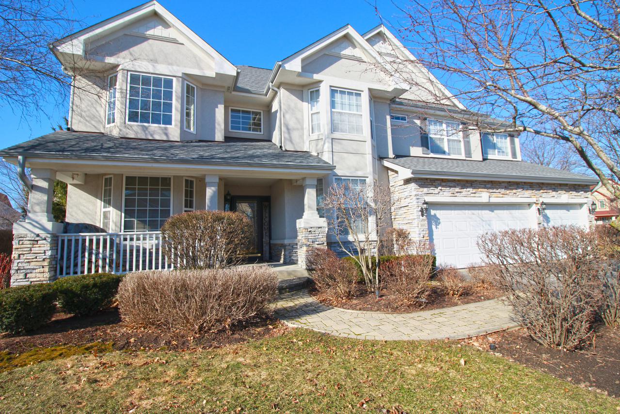 1682 Locke Ln., Vernon Hills, IL 60061