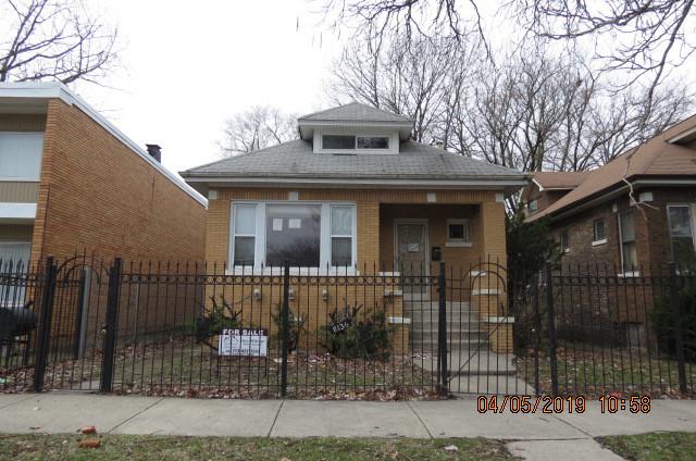 8136 S Manistee Ave., Chicago, IL 60617