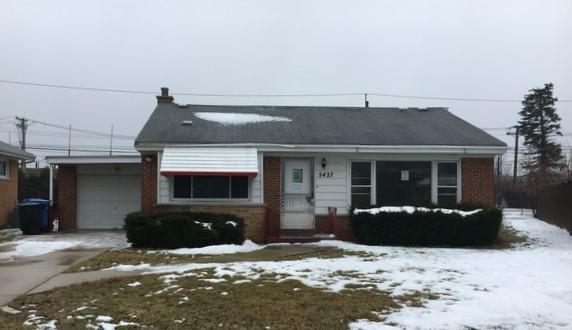 5427 N Oconto Ave., Chicago, IL 60656