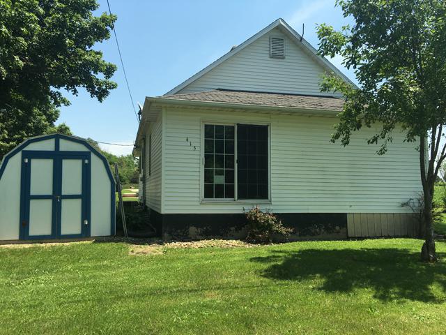 415 S St Paul St., Mark, IL 61340