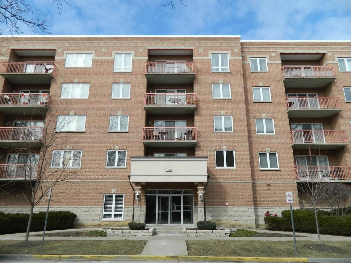 1378 Perry St. #502, Des Plaines, IL 60016