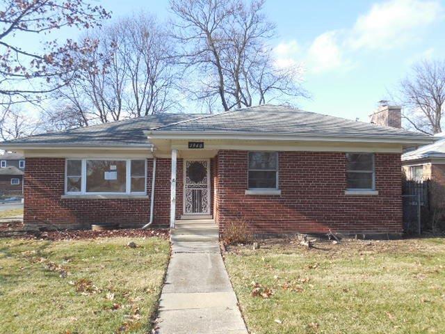 1940 S 2nd Ave., Maywood, IL 60153