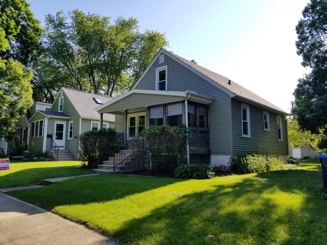 846 Glidden Ave., Dekalb, IL 60115
