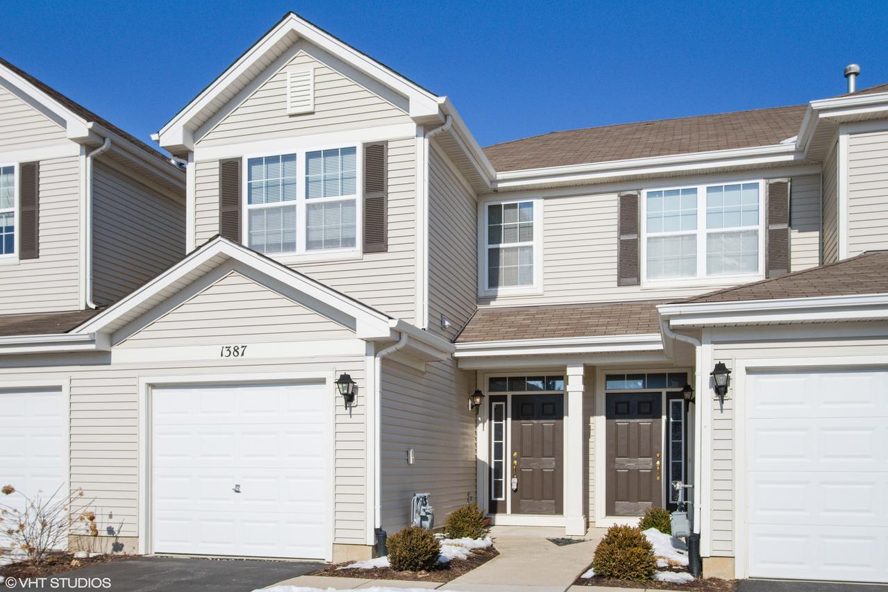 1387 Remington Dr., Volo, IL 60020