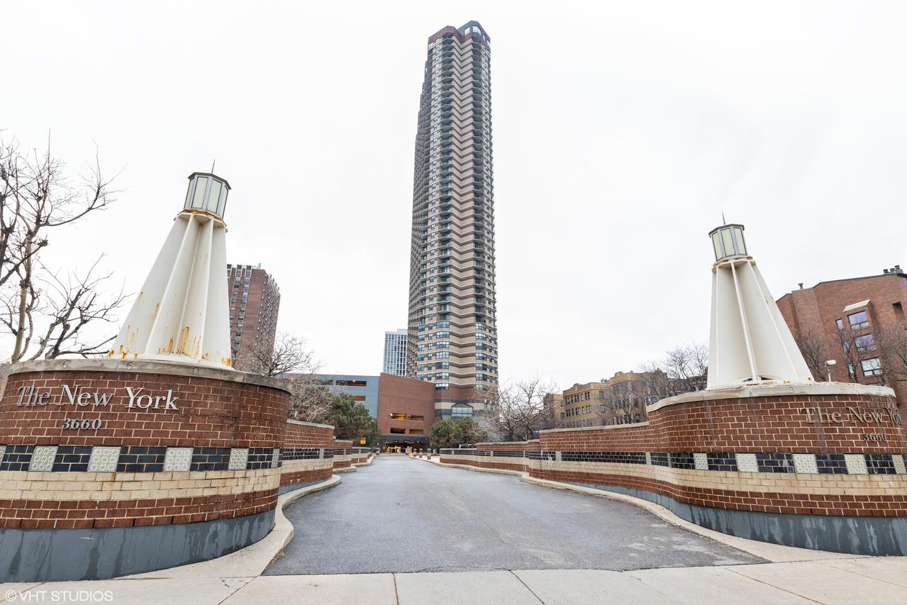 3660 N Lake Shore Dr. #1412, Chicago, IL 60613
