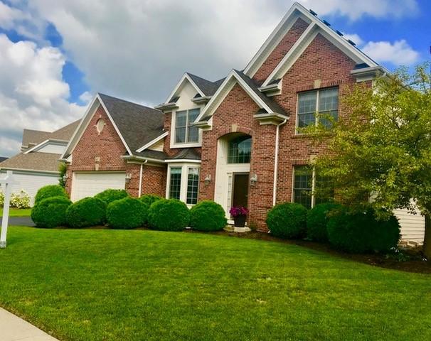817 Wingfoot Dr., North Aurora, IL 60542