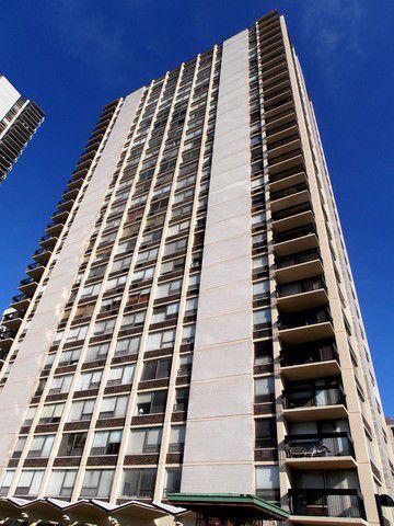 1360 N Sandburg Ter. #1901C, Chicago, IL 60610