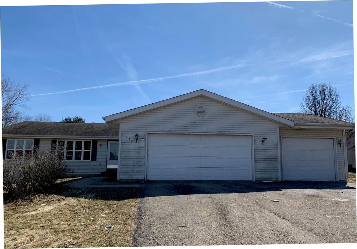 120 Harvest Glenn Dr., Davis Junction, IL 61020