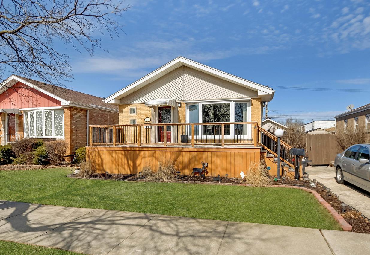 6650 W 63rd Pl., Chicago, IL 60638