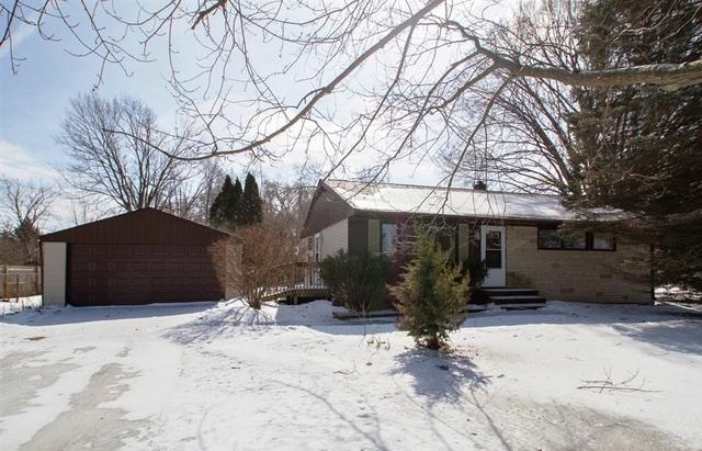 1203 Van Stone Dr., Machesney Park, IL 61115