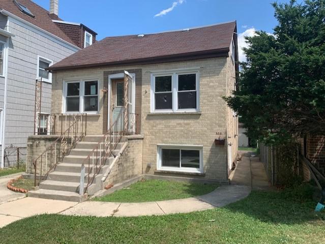 5031 N Meade Ave., Chicago, IL 60630