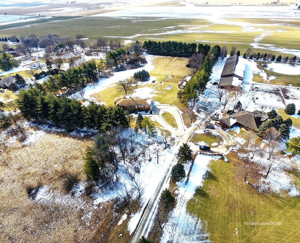 8175 B Old Ridge Rd., Plainfield, IL 60544