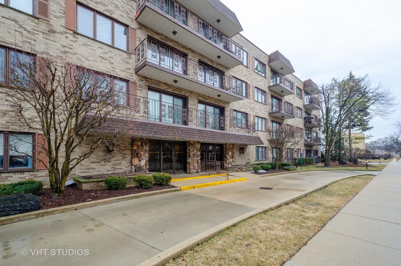 8225 Niles Center Rd. #308, Skokie, IL 60077