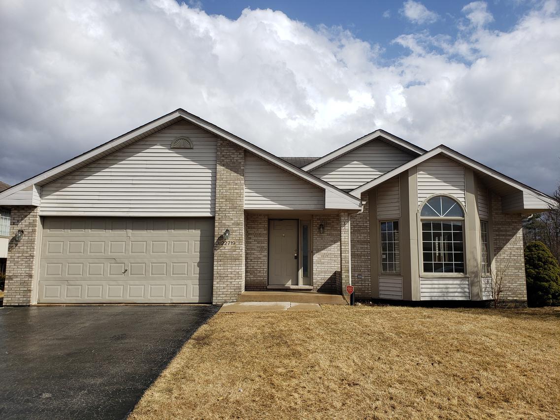 22719 Millard Ave., Richton Park, IL 60471
