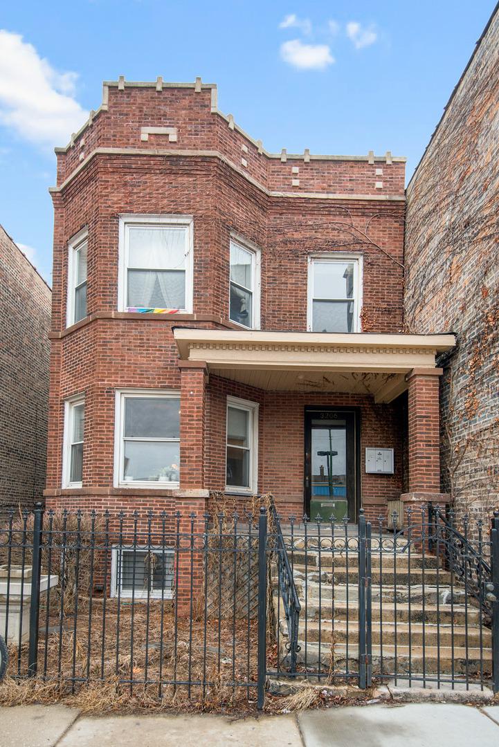 3206 W Diversey Ave., Chicago, IL 60647