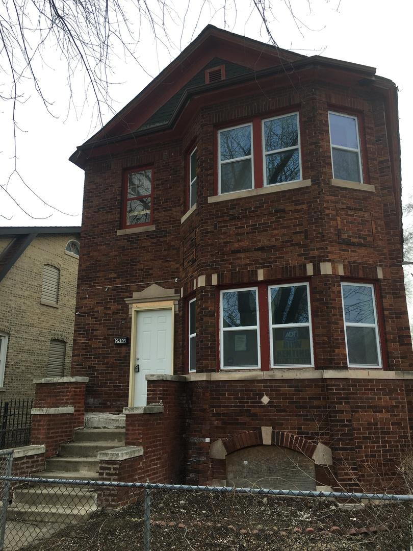 9965 S Winston Ave., Chicago, IL 60643