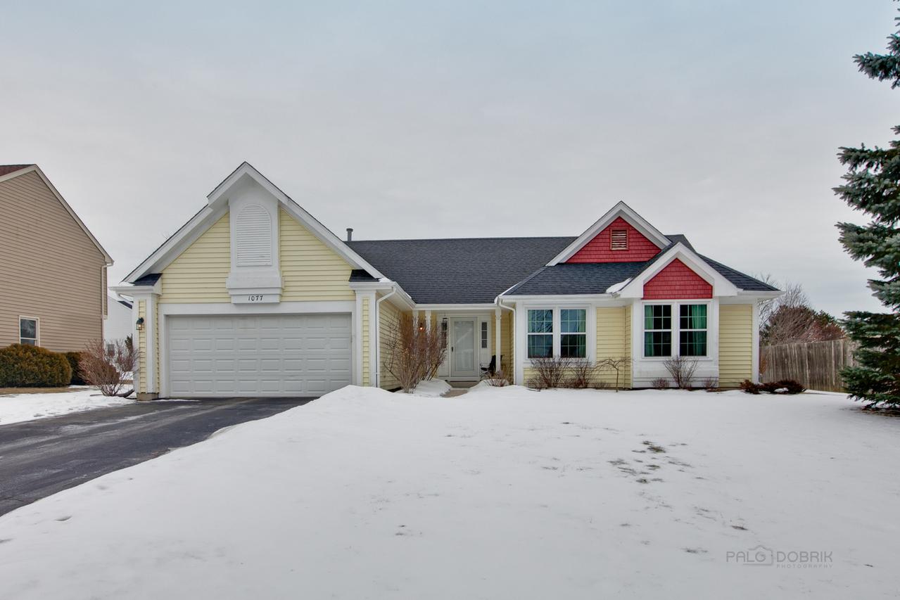 1077 Sumner Cir., Gurnee, IL 60031