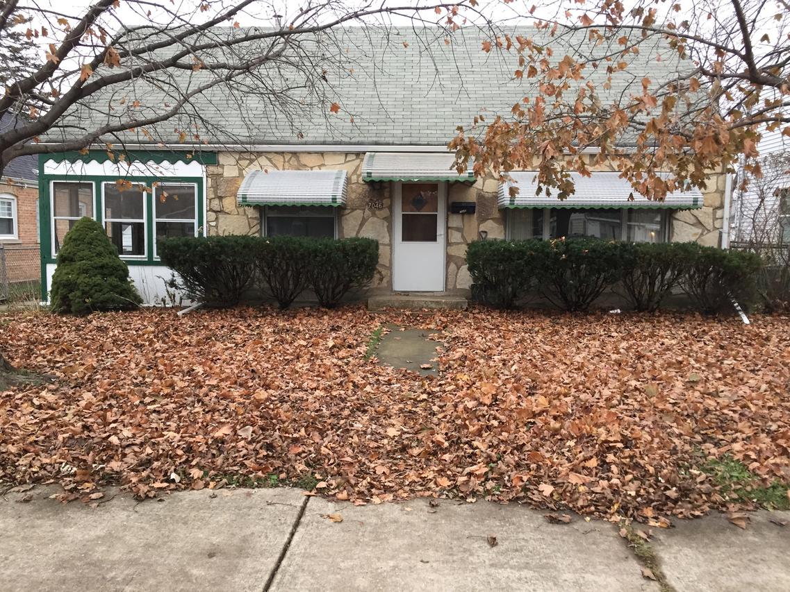 7046 W 115th St., Worth, IL 60482