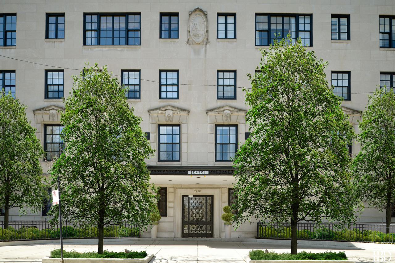 2430 N Lakeview Ave. #5-6N, Chicago, IL 60614