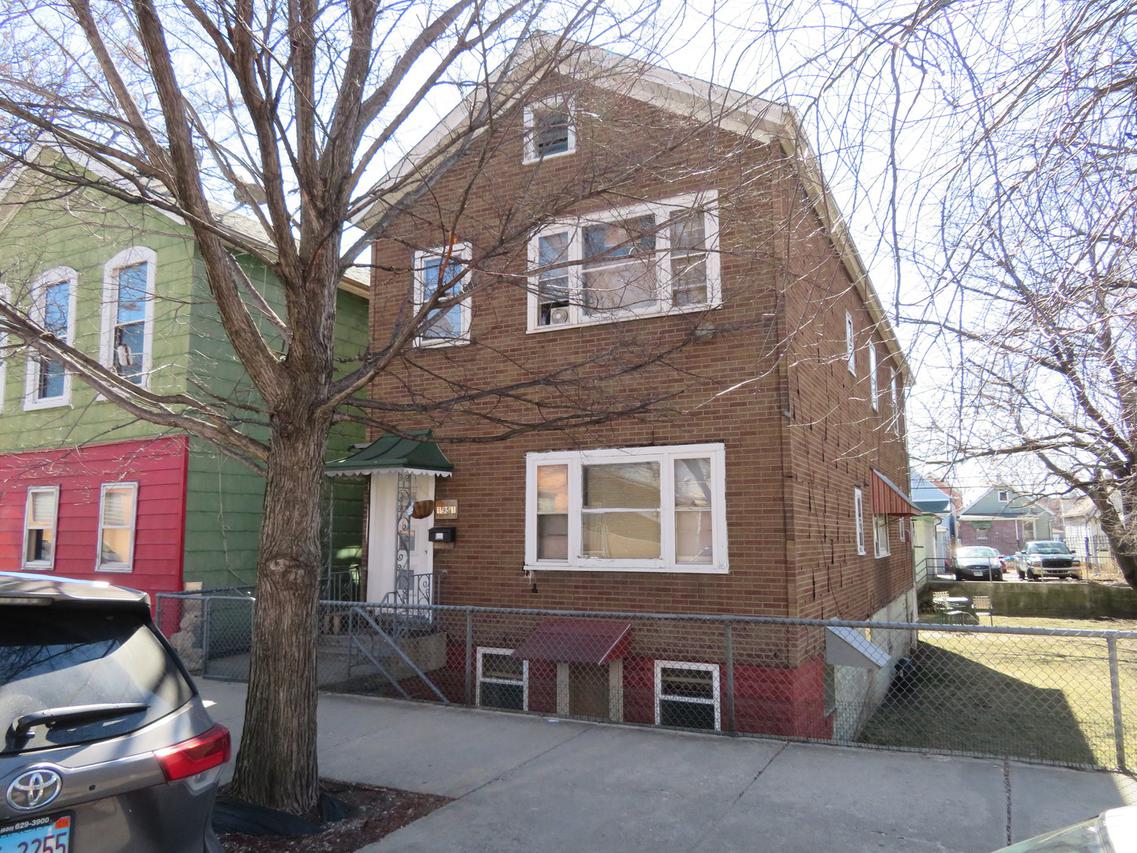 1951 W 21st St., Chicago, IL 60608