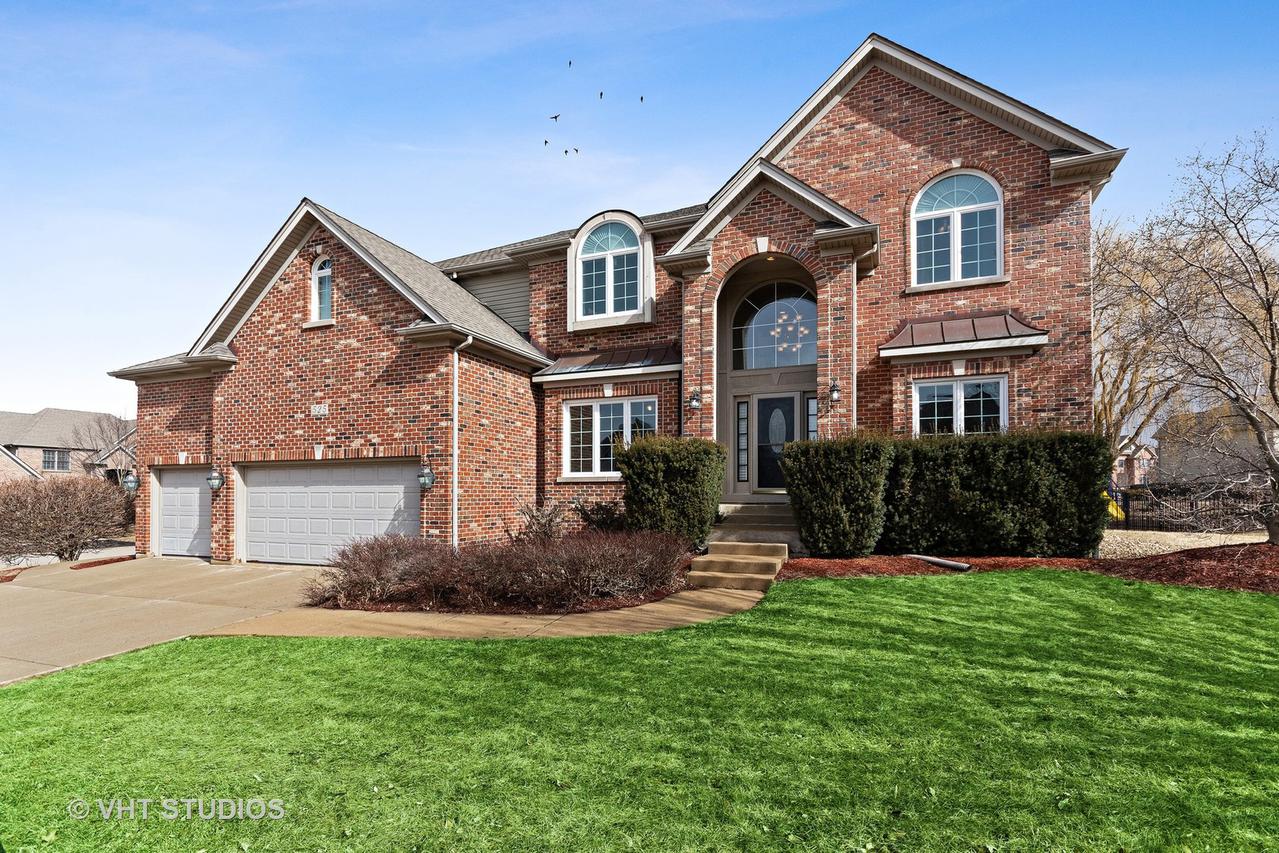 525 Wind Energy Pass, Batavia, IL 60510