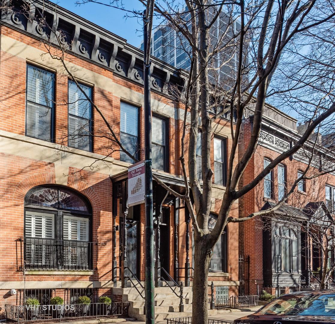 210 W St Paul Ave., Chicago, IL 60614