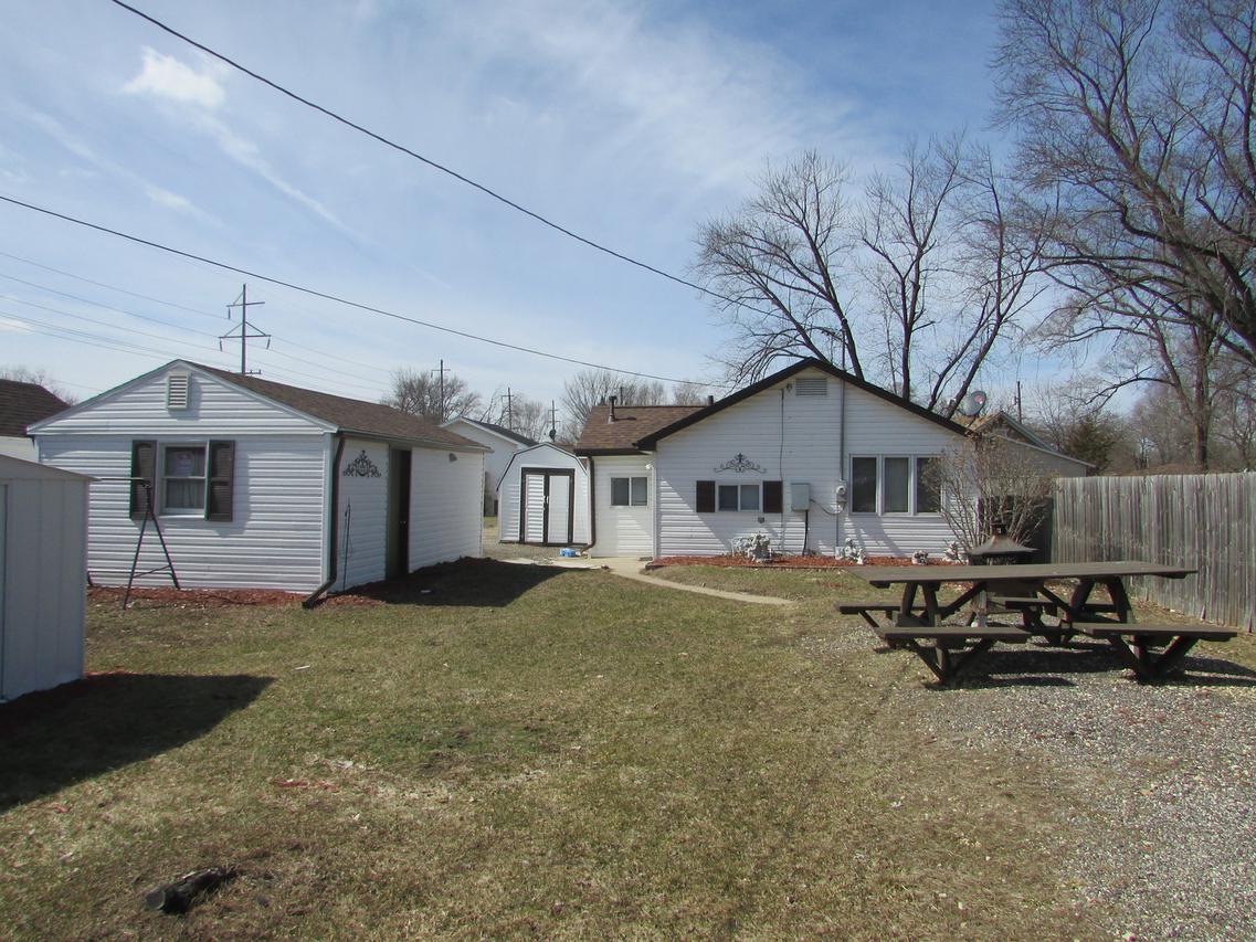 2837 Cannon St., Rockford, IL 61109