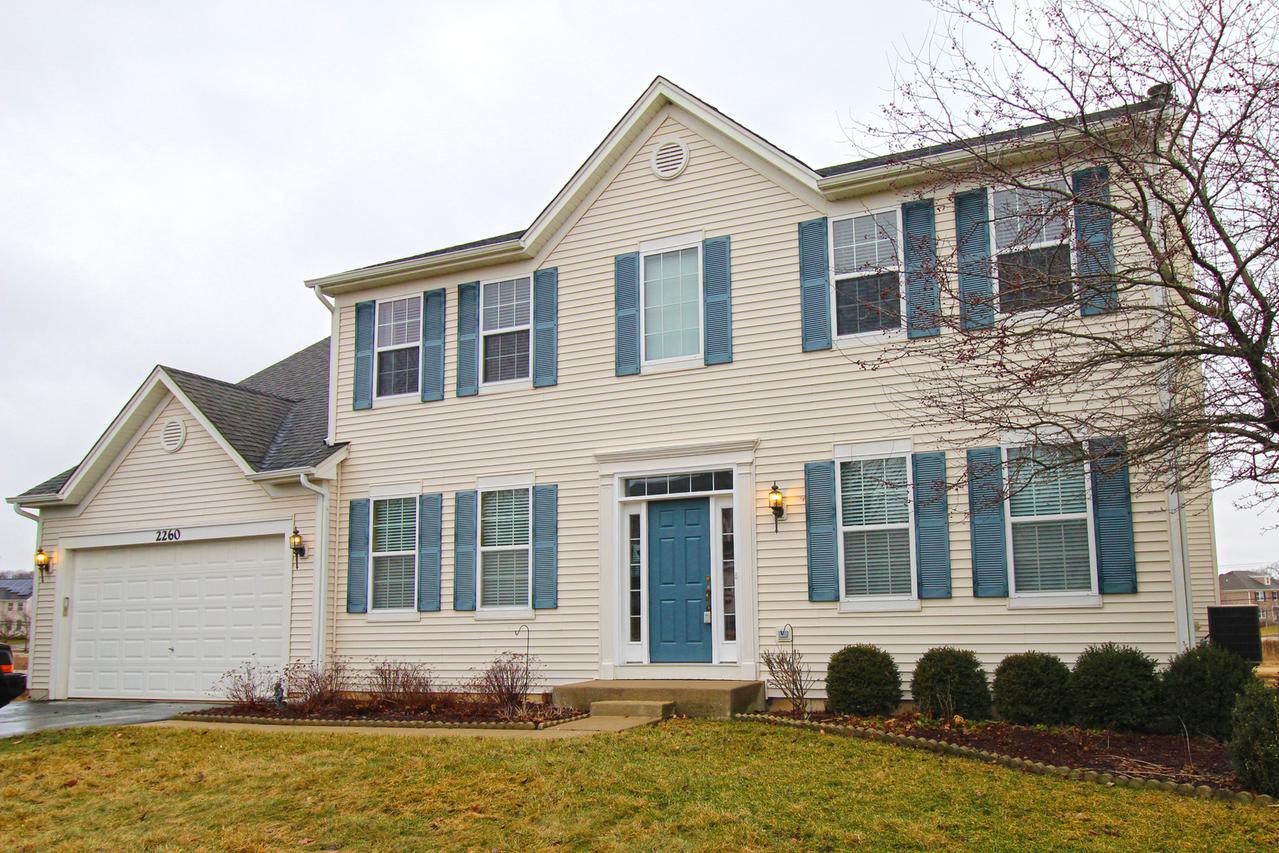 2260 Trailside Ln., Wauconda, IL 60084