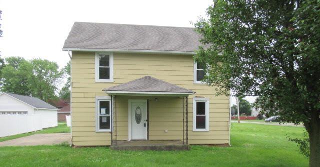 111 W Pauline St., Royal, IL 61871