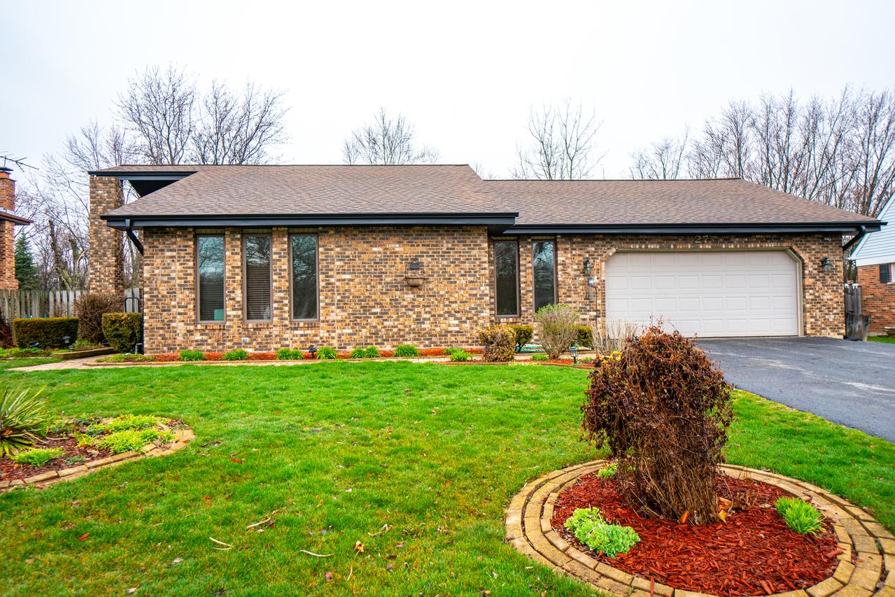 27 Hereford Dr., Crete, IL 60417