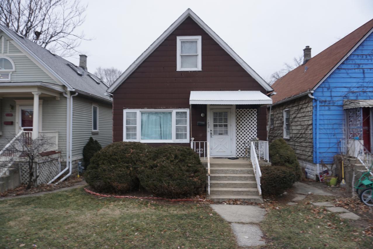 1728 W 99th St., Chicago, IL 60643