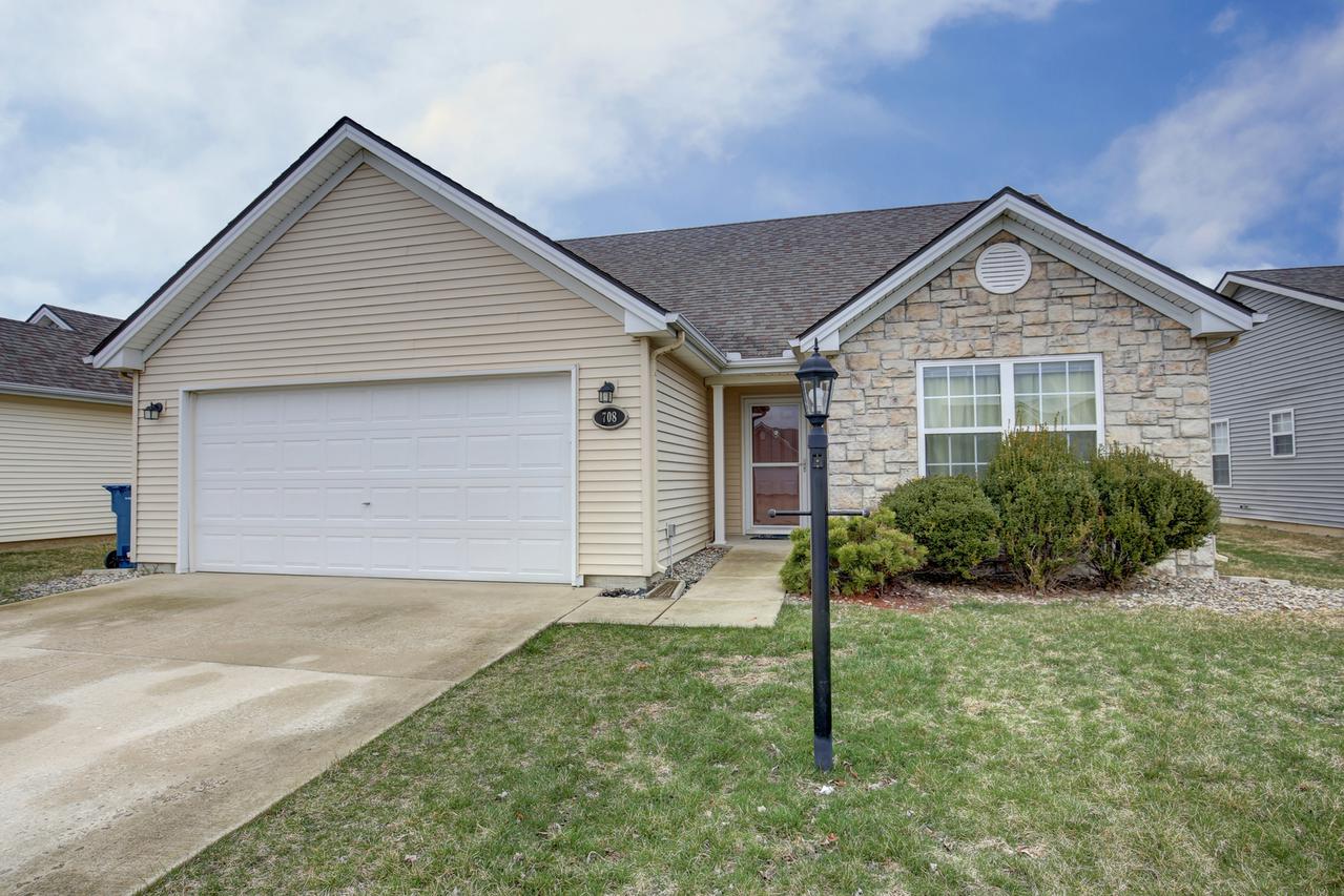 708 Luria Ln., Champaign, IL 61822