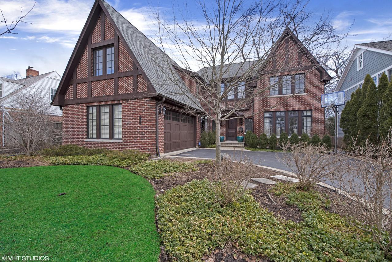 1101 Butternut Ln., Northbrook, IL 60062