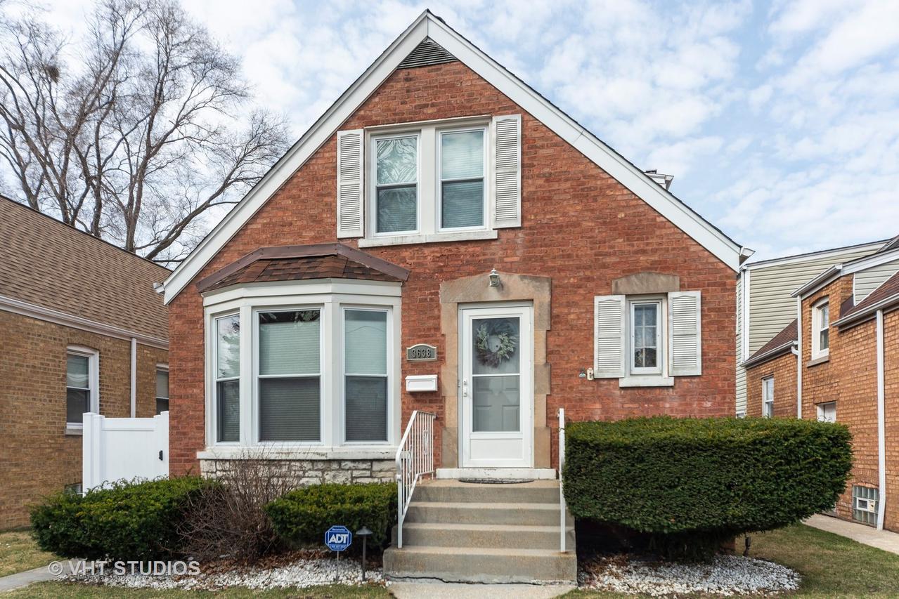 3638 N Oconto Ave., Chicago, IL 60634