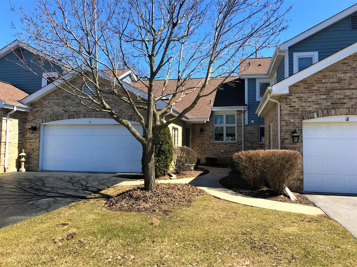 11230 Lakefield Dr., Orland Park, IL 60467