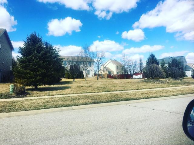 801 Allison Dr., Tolono, IL 61880