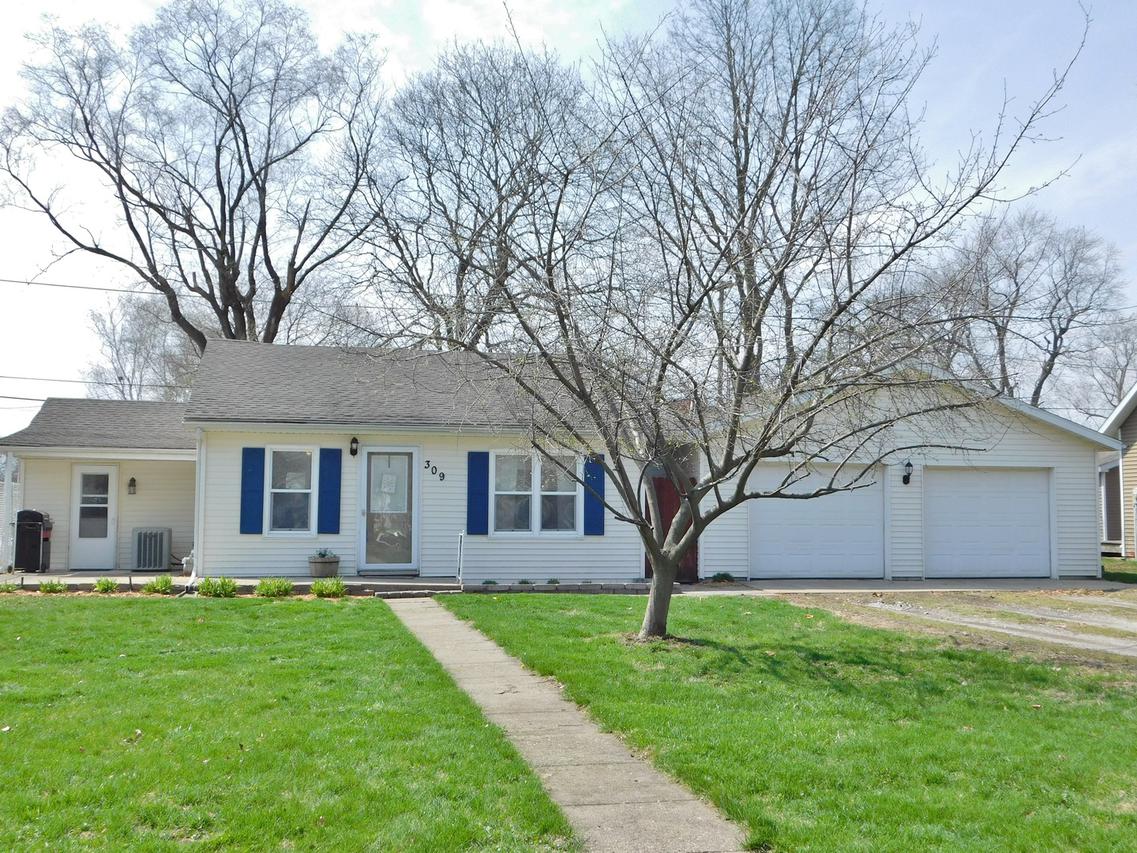 309 N 3rd St., St. Joseph, IL 61873