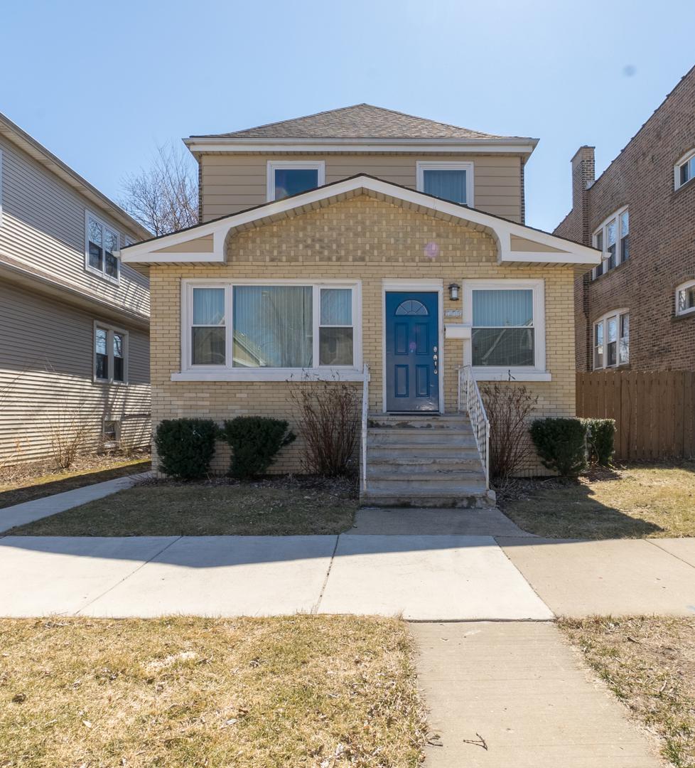 5209 W Eddy St., Chicago, IL 60641