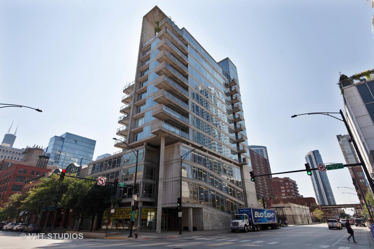 201 W Grand Ave. #603, Chicago, IL 60654
