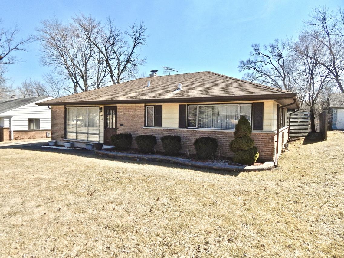 155 Shabbona Dr., Park Forest, IL 60466