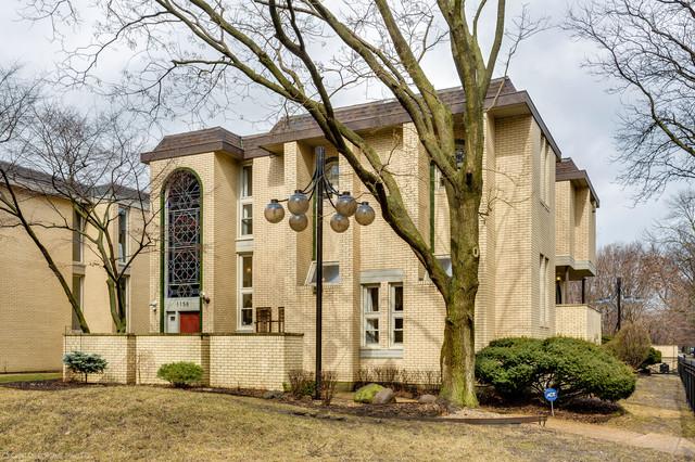 1158 E 49th St., Chicago, IL 60615