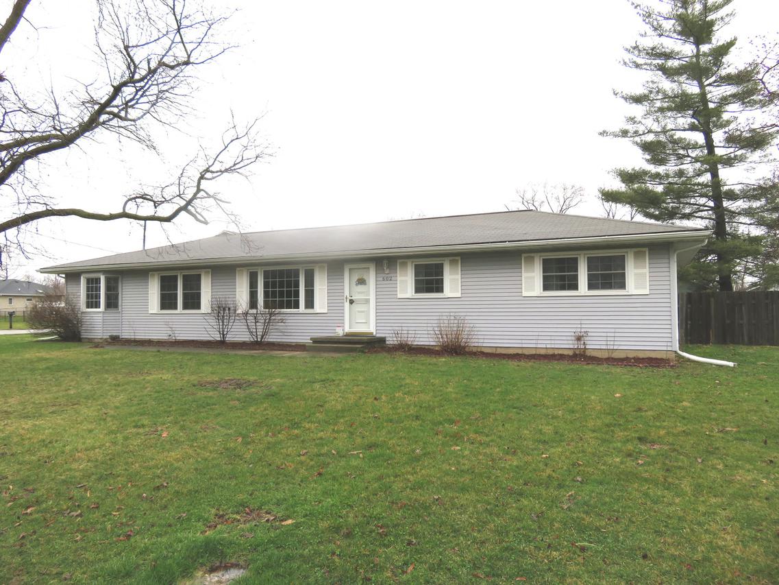 602 E Locust St., Tolono, IL 61880