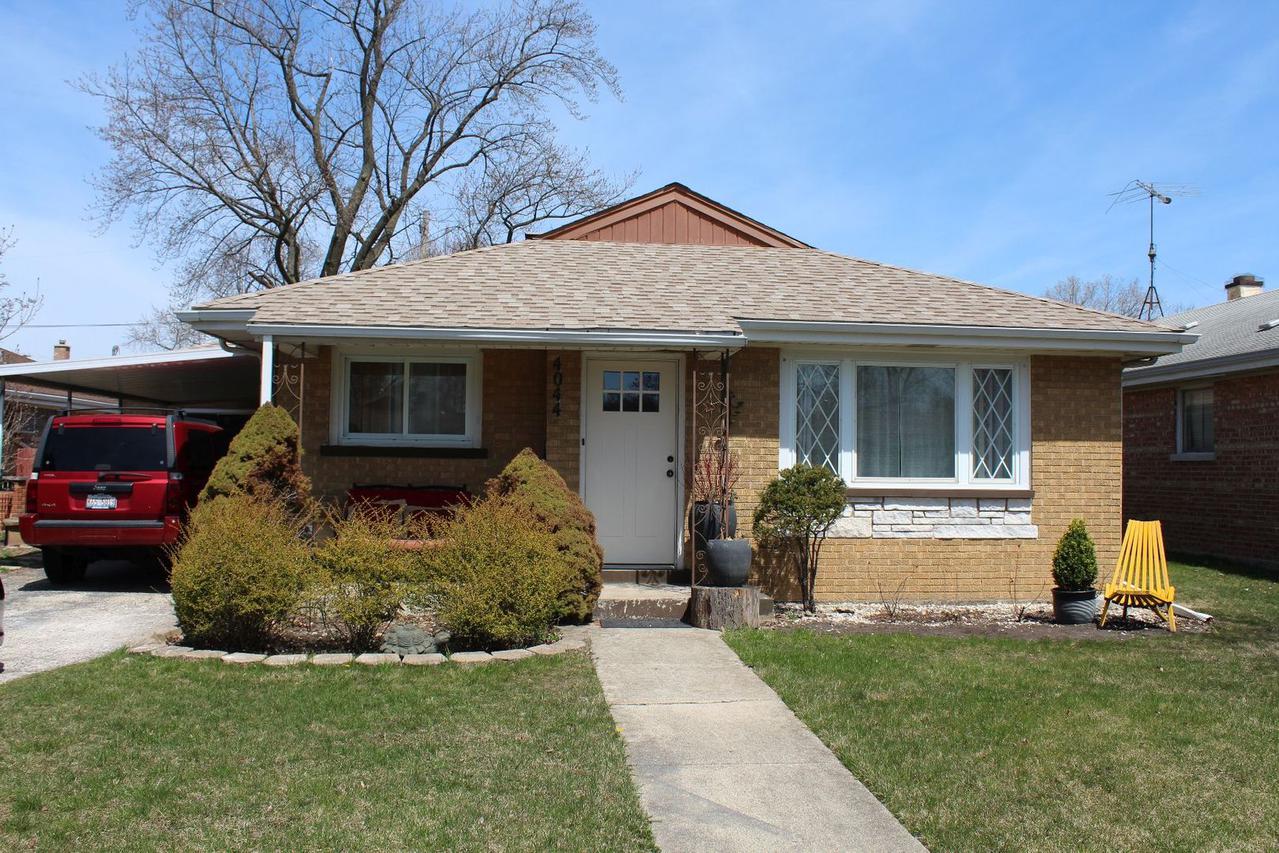 4044 Grant St., Oak Lawn, IL 60453