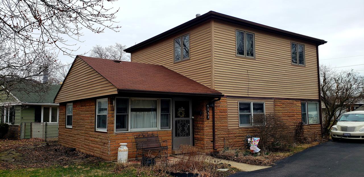 9933 E Harnew Rd., Oak Lawn, IL 60453
