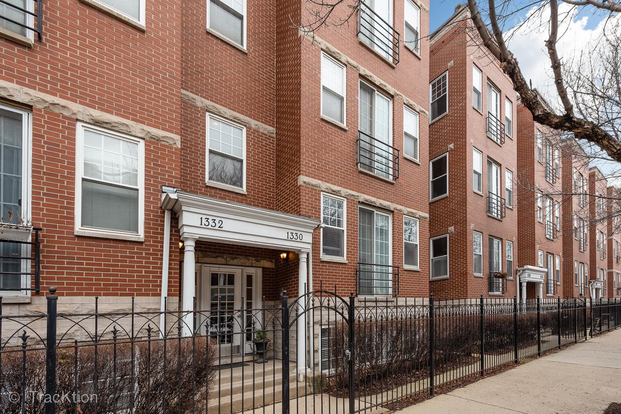 1330 W Belmont Ave. #3E, Chicago, IL 60657