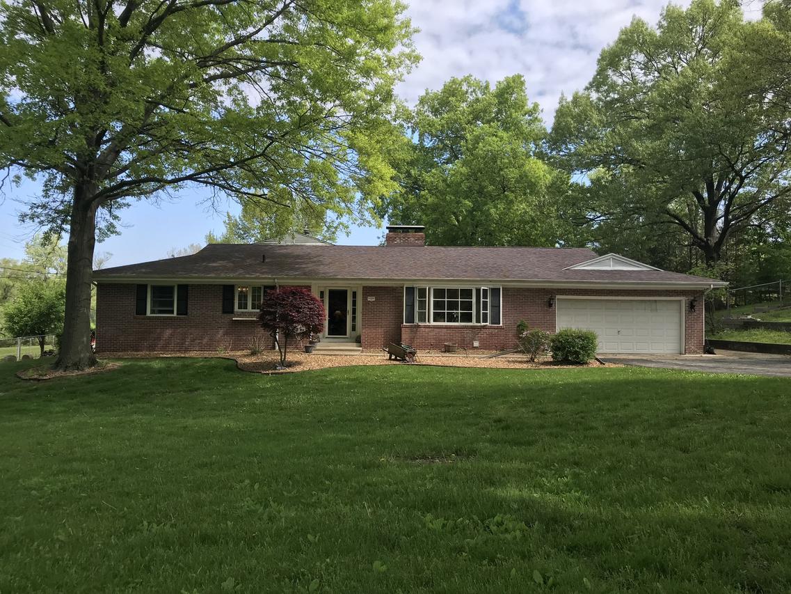 1127 Wilkin Rd., Danville, IL 61832