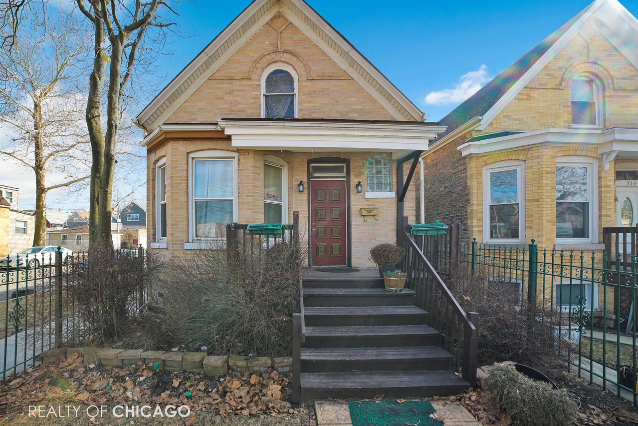 3501 W Beach Ave., Chicago, IL 60651