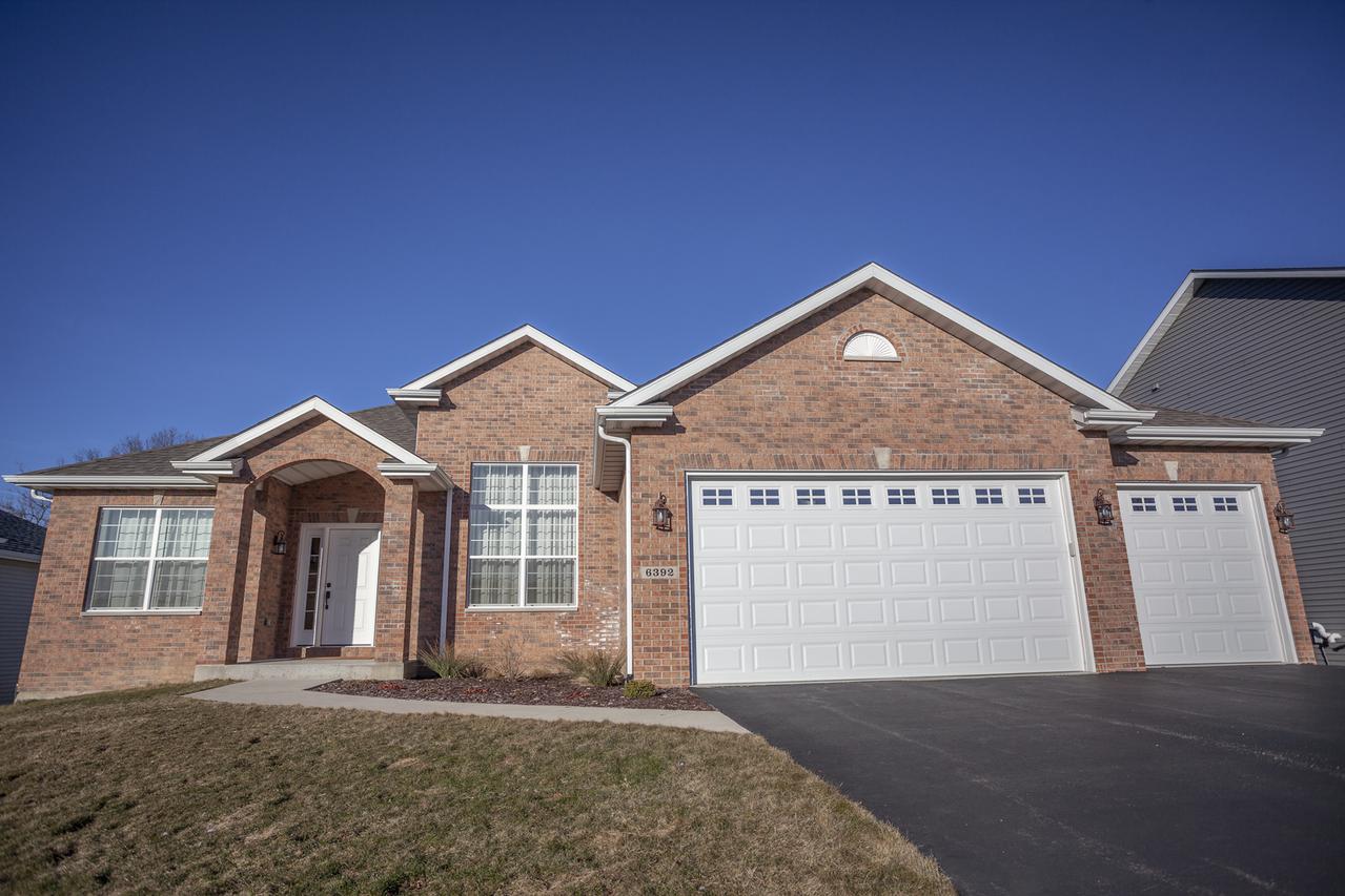 6392 Crystal Brook Ln., Machesney Park, IL 61115