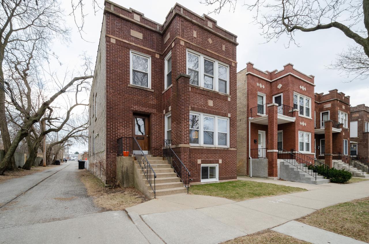 6947 N Hamilton Ave., Chicago, IL 60645