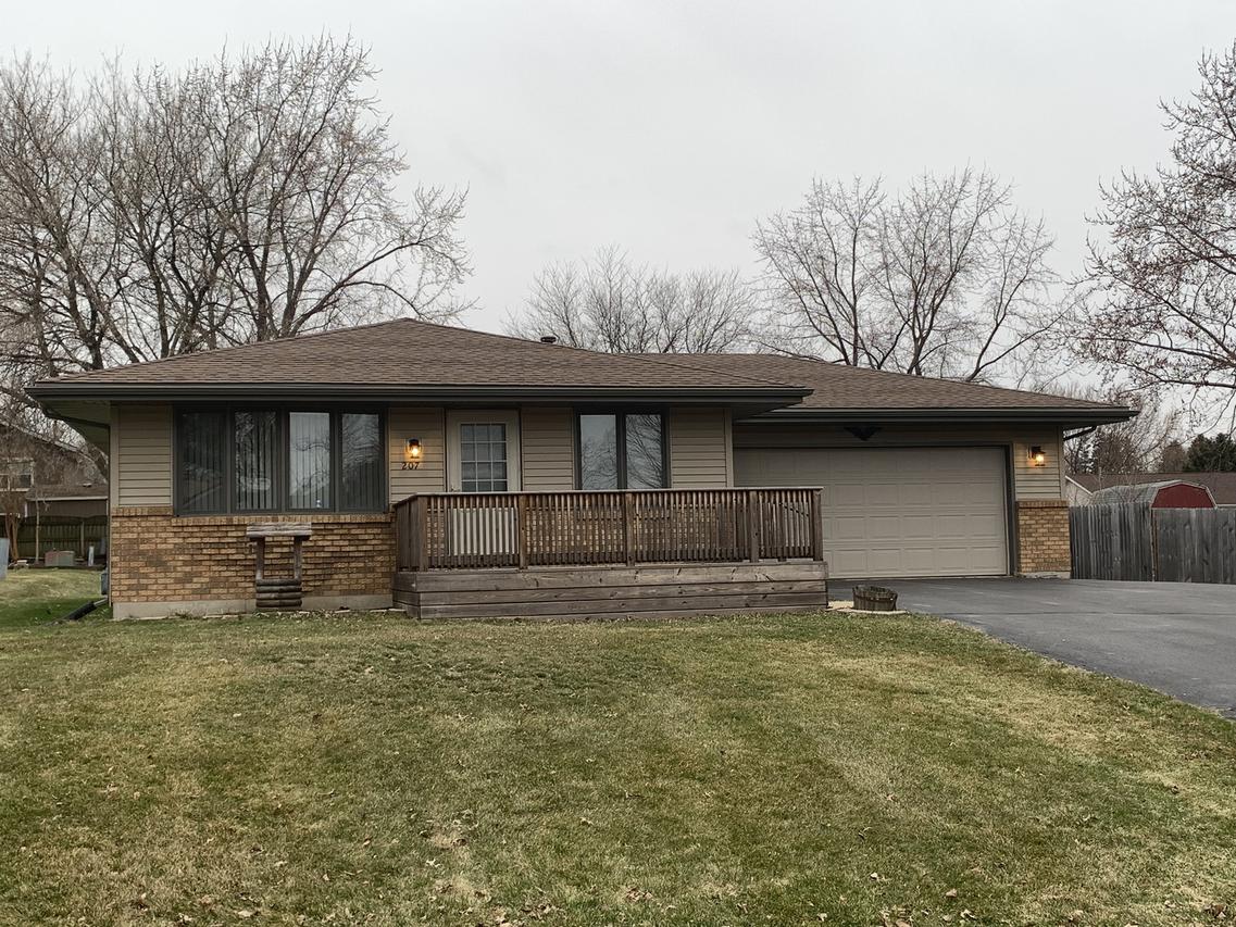 207 Teal Dr., Winnebago, IL 61088